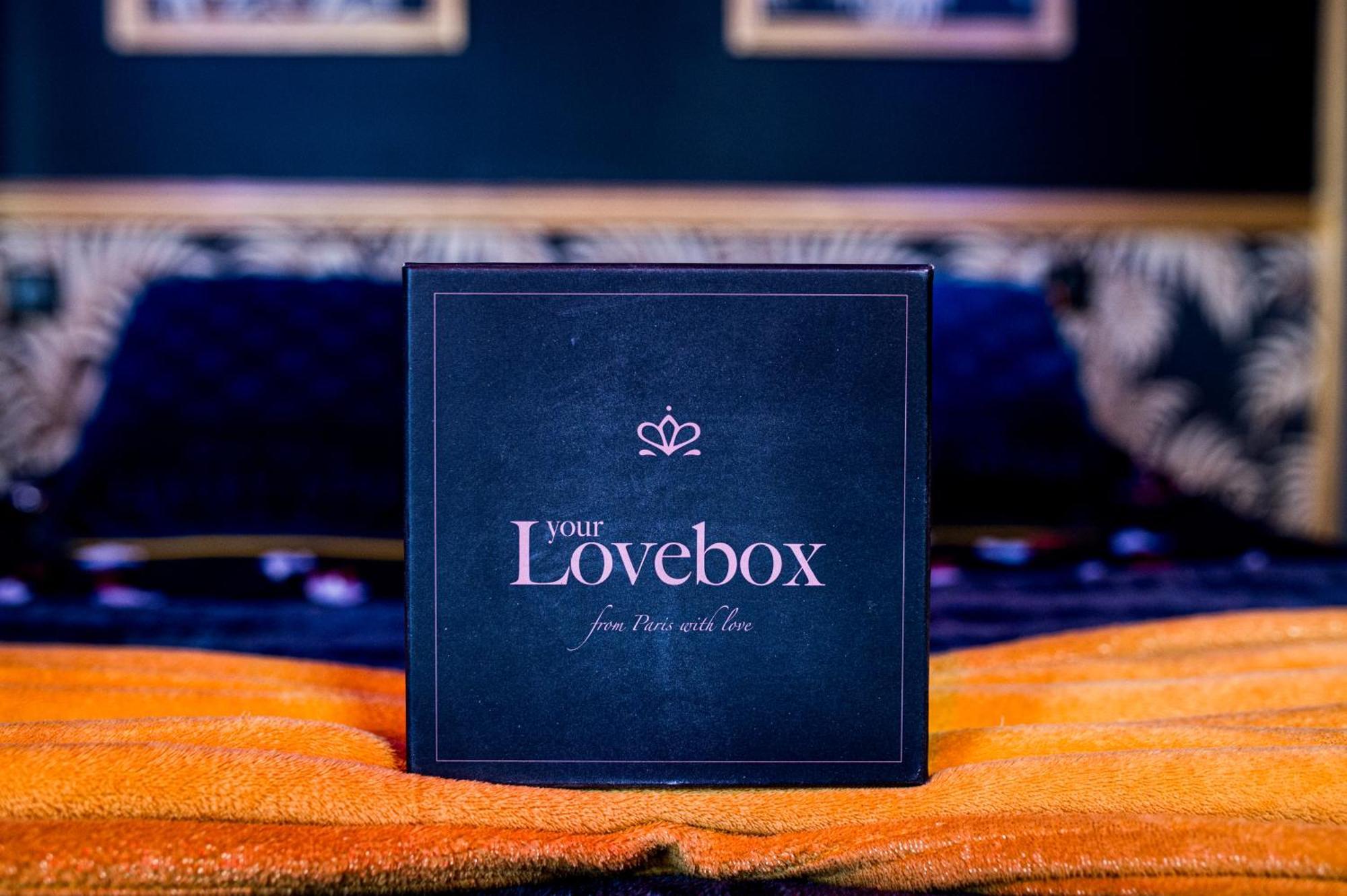 Loveroom Sauna, Balneo, Parking Prive Dans Le Centre De Honfleur Chambre photo