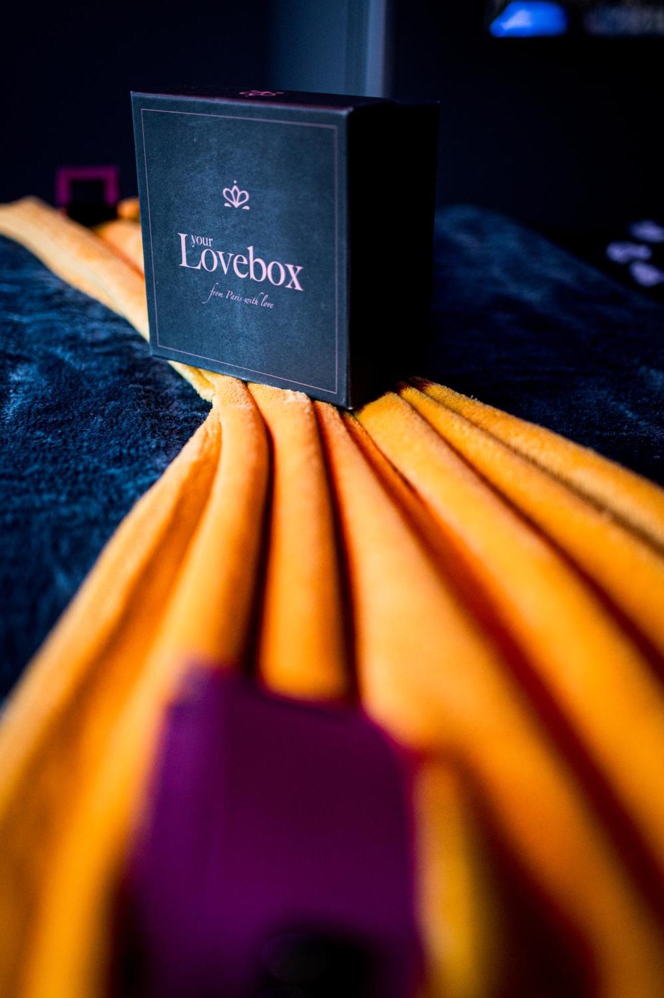 Loveroom Sauna, Balneo, Parking Prive Dans Le Centre De Honfleur Chambre photo